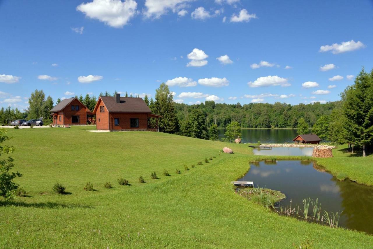 5 Stories Guest House Inkartai Екстериор снимка